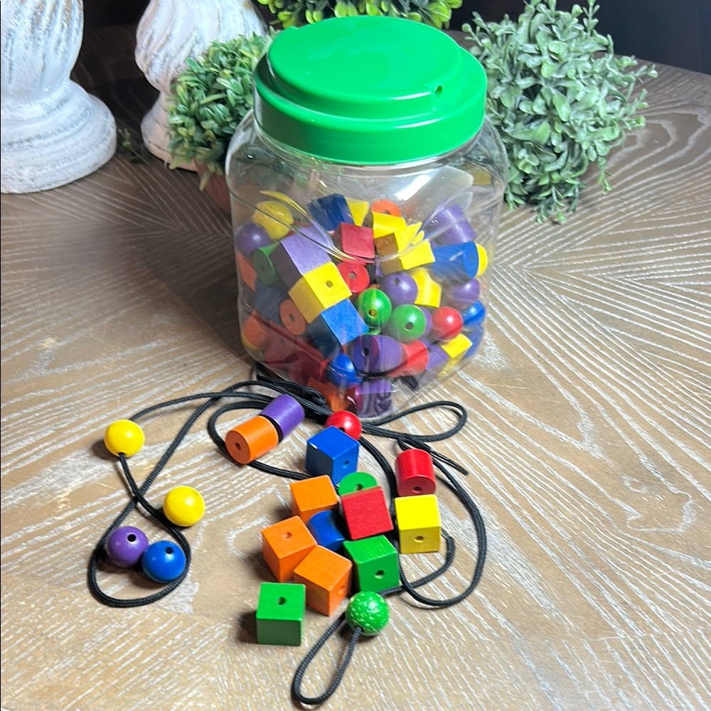 Educational Colorful Wooden Bead Stringing Set for Kids
